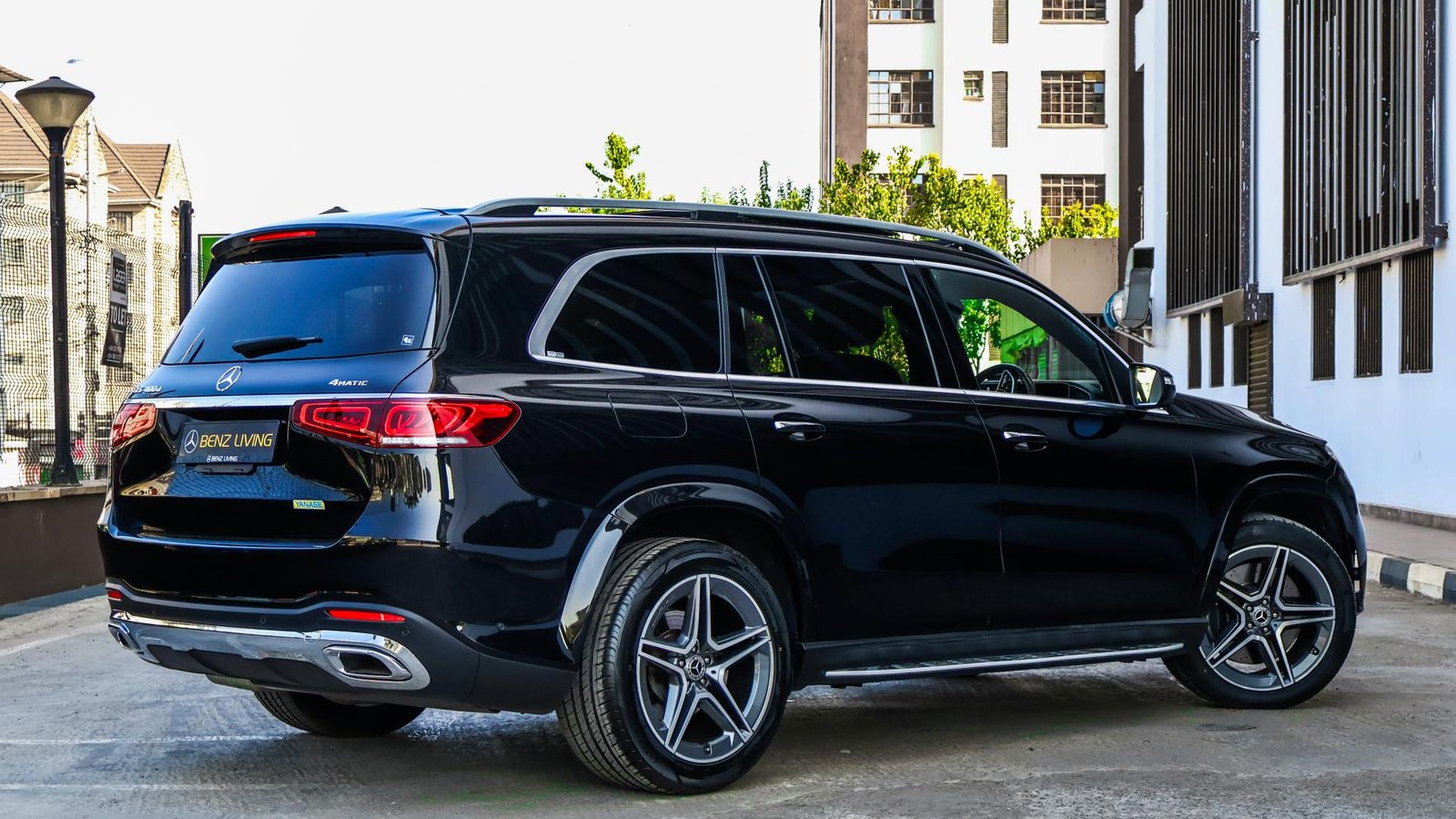 GLS400D 4MATIC (Obsidian Black)