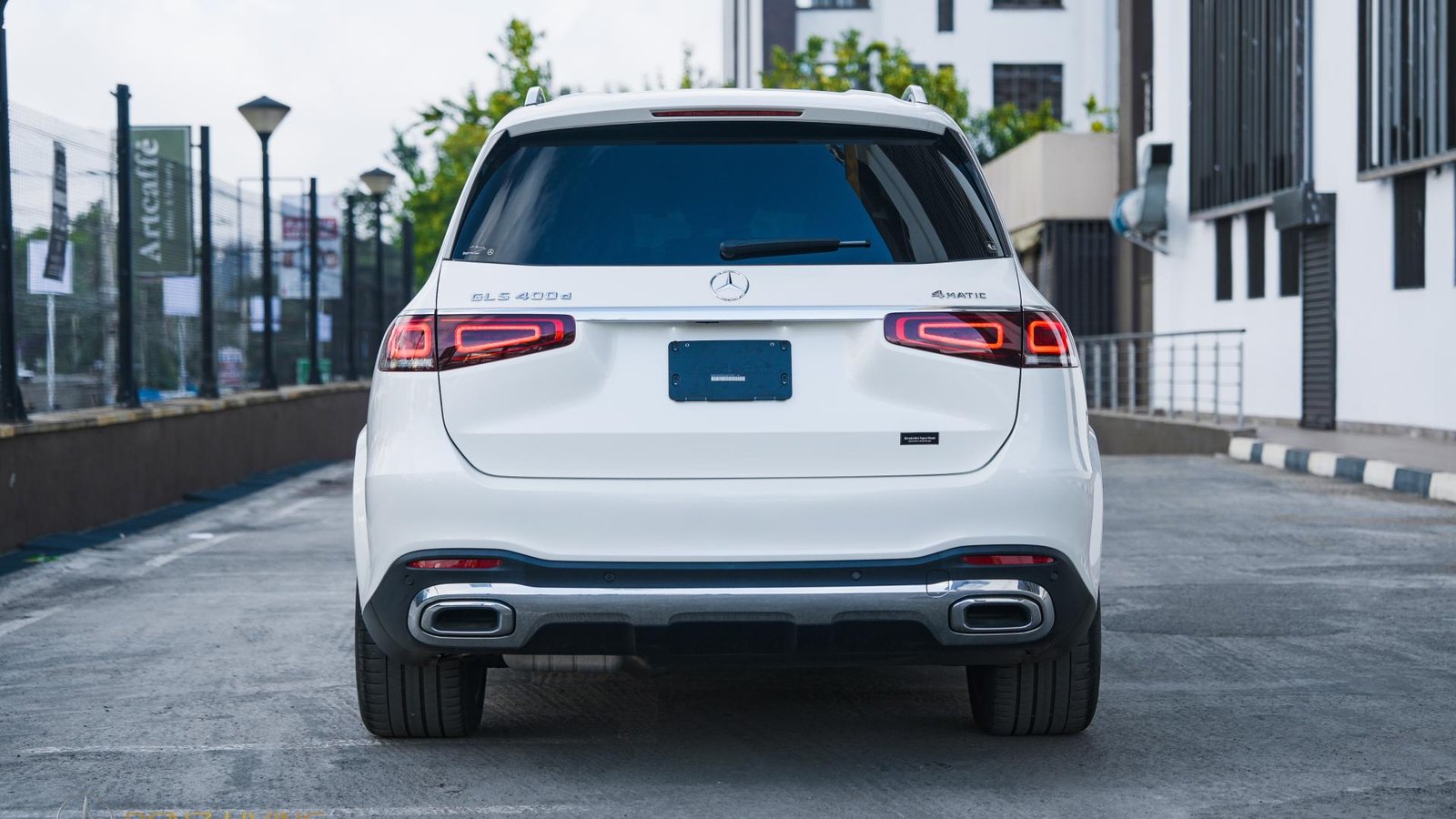 GLS400D 4MATIC (Polar White)