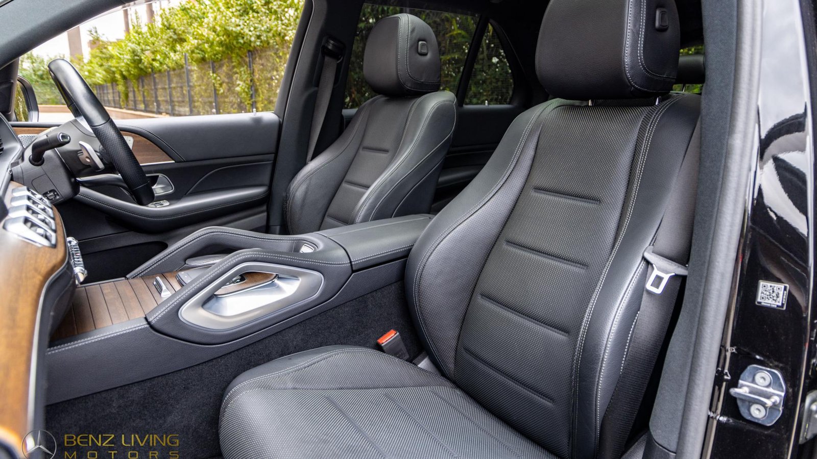 2019 GLE450 in Obsidian Black