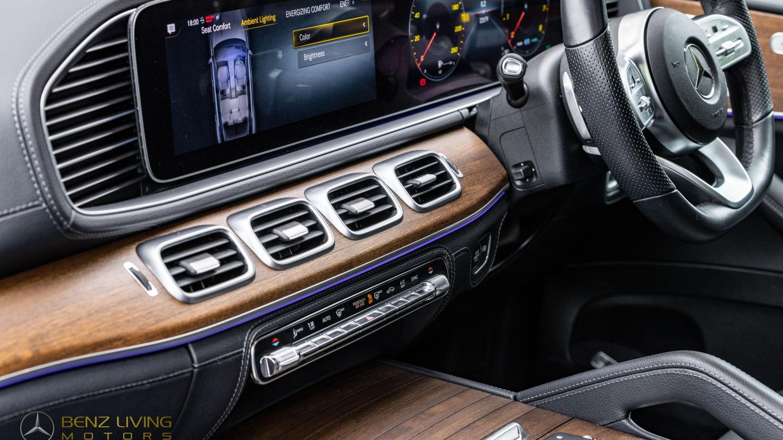 2019 GLE450 in Obsidian Black